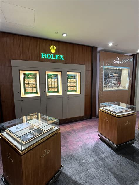 are rolex watches cheaper in dubai|rolex dealer dubai airport.